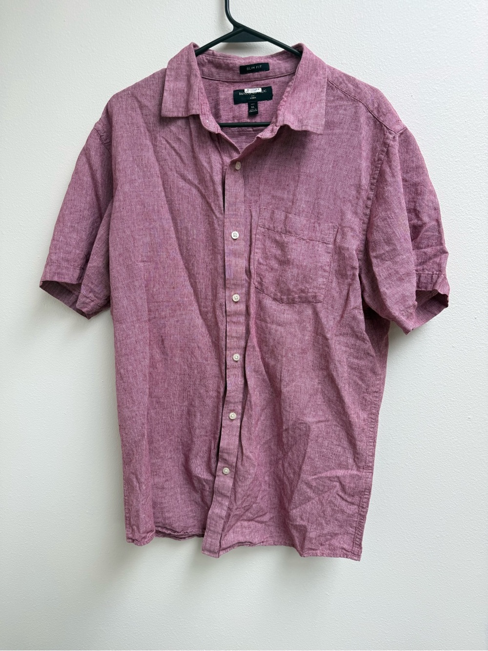 Banana Republic Short-Sleeve Button-Down Shirt in Dusty Rose